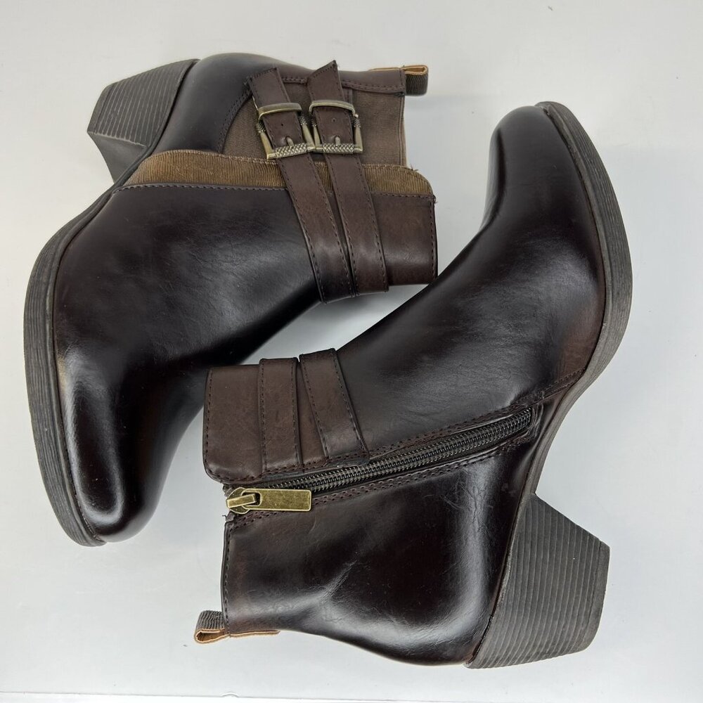 Bay Studio Brooklyn Brown Womens Size 7.5 Zippered Boots Almond Toe Block Heel View 6
